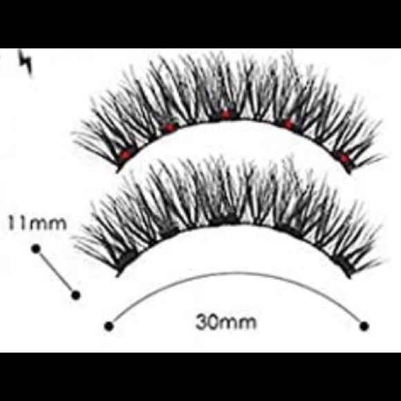 🔥Magnetic Eyelashes set with magnetic eyeliner - Picture 3 of 4